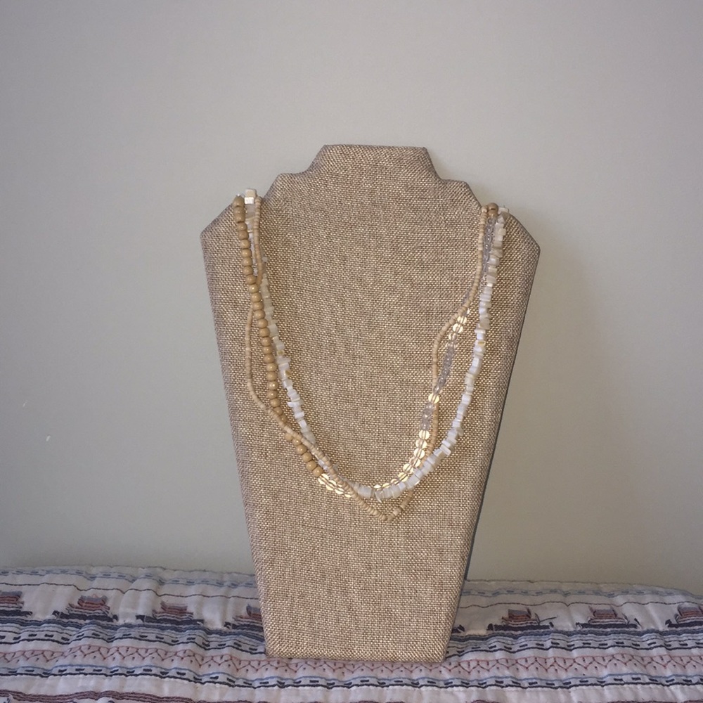 Beaded necklace - Picture 1 of 1